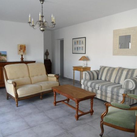 Logement Entre Mer Et Montagne Roujan 外观 照片