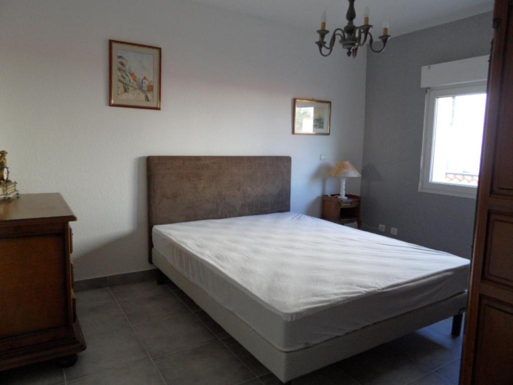Logement Entre Mer Et Montagne Roujan 外观 照片